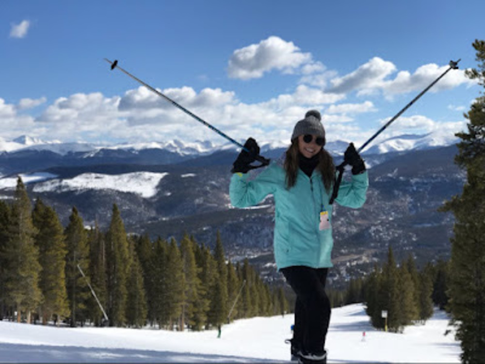 Meet your Posher, Kelly